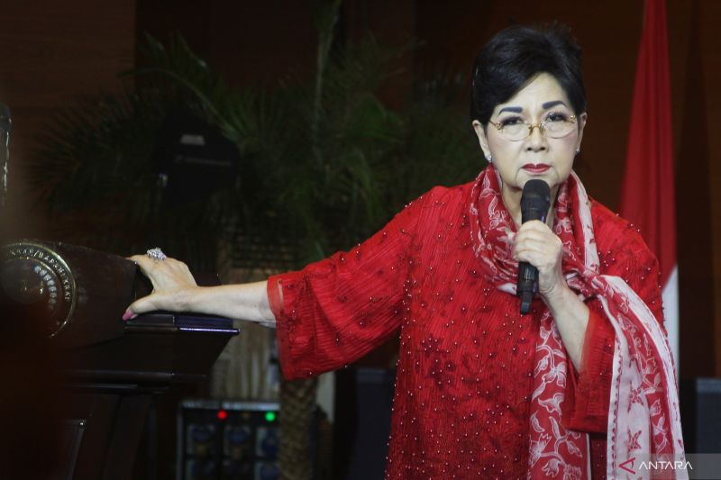 ada warta kesehatan titiek puspa membaik hingga iphone 16 di shopee