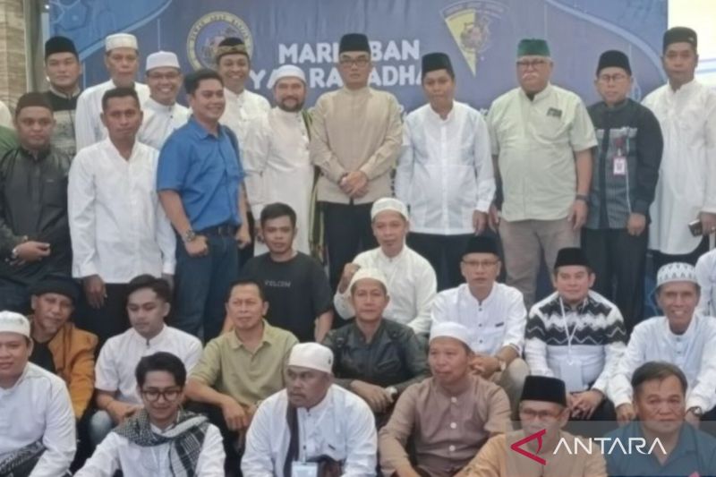 dewan adat banjar kalimantan berkomitmen lestarikan budaya banjar