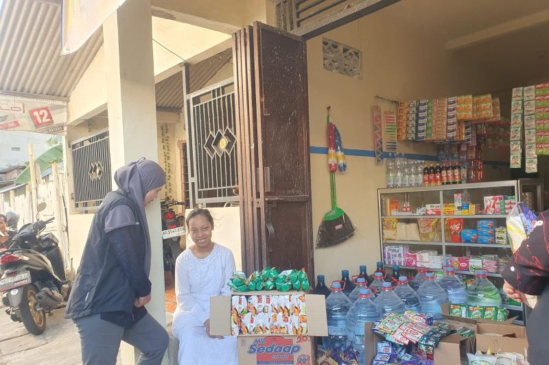 dinsos tulungagung sekolahkan kakak beradik yatim piatu