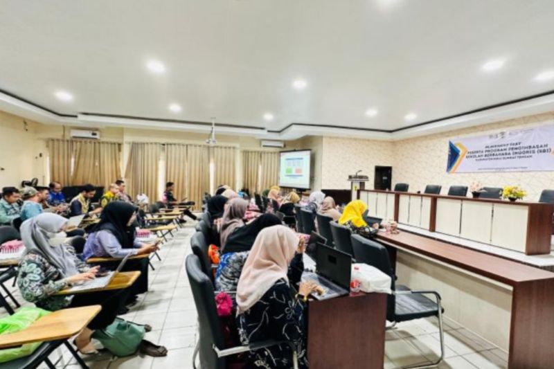 disdik hst cambridge university latih bahasa inggris bagi guru