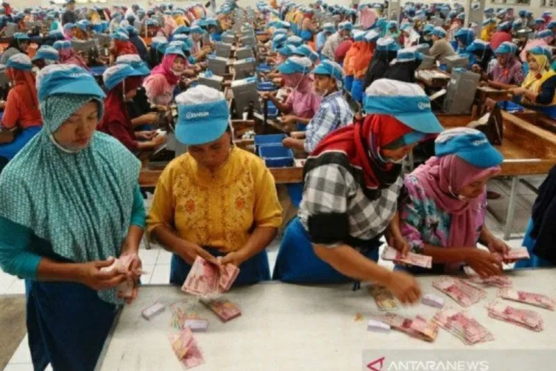 disnakertrans diy terima 75 pengaduan thr jelang lebaran 2025