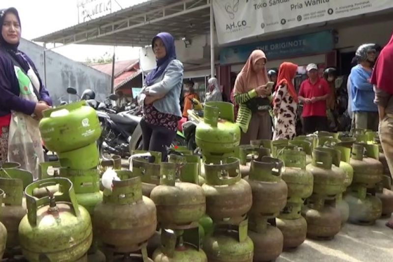 dprd pontianak sorot ketersediaan dan distribusi lpg jelang idul fitri