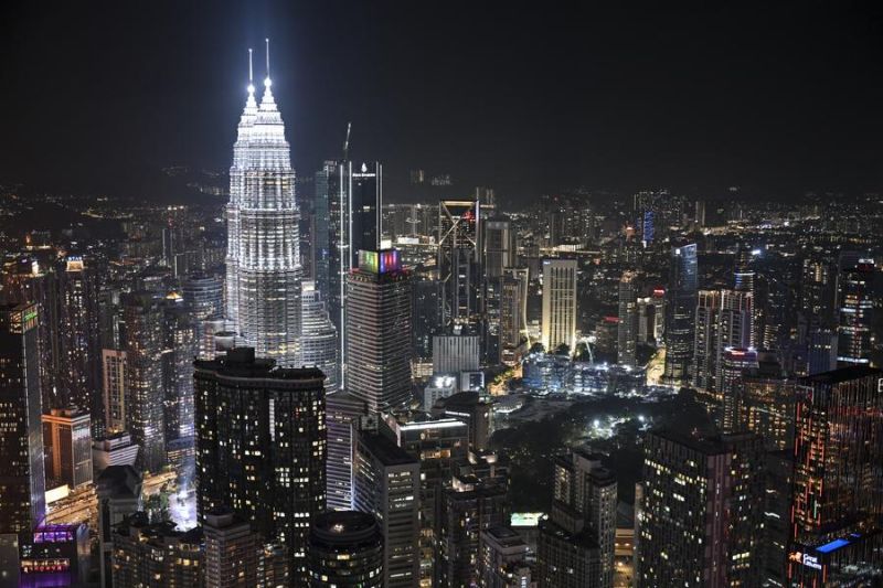 ekonomi malaysia diproyeksikan tumbuh 45 55 persen pada 2025