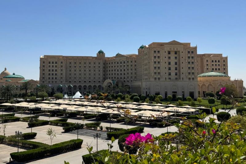 eropa khawatir dikucilkan dalam proses perdamaian ukraina