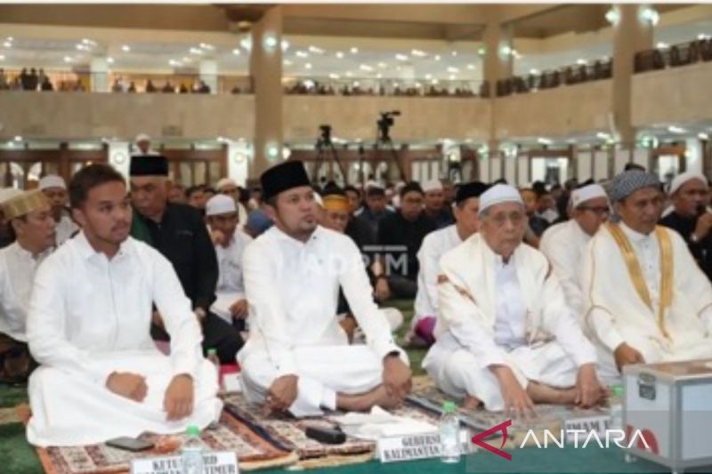 gubernur kaltim idul fitri momentum pererat silarurahmi sesama