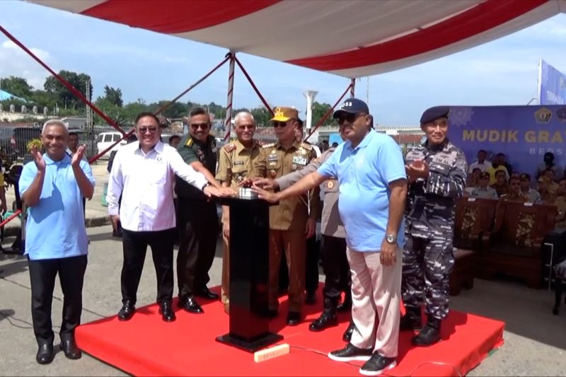 gubernur sultra lepas 8062 pemudik gratis jalur laut dan darat