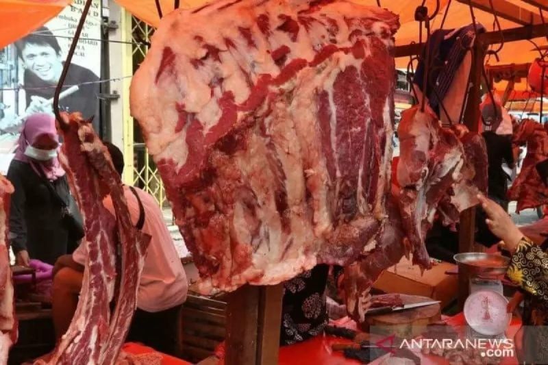 harga daging sapi di baturaja sumsel melonjak jelang lebaran