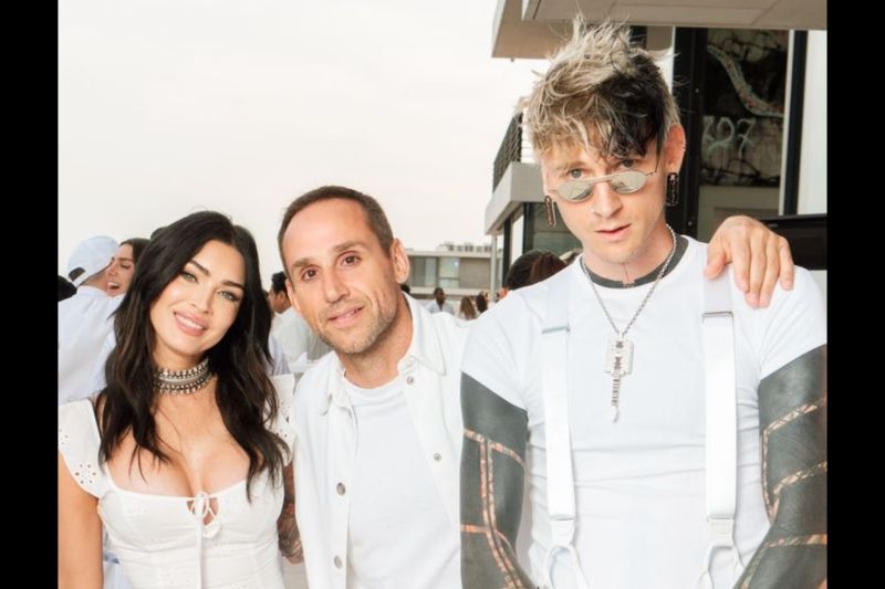 hubungan megan fox dan mgk usai menyambut kelahiran bayi 1