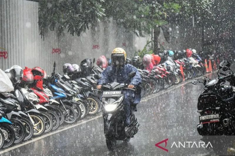 Hujan Ringan Melanda Jakarta pada Rabu Siang 1 jakarta diprakirakan hujan rabu siang