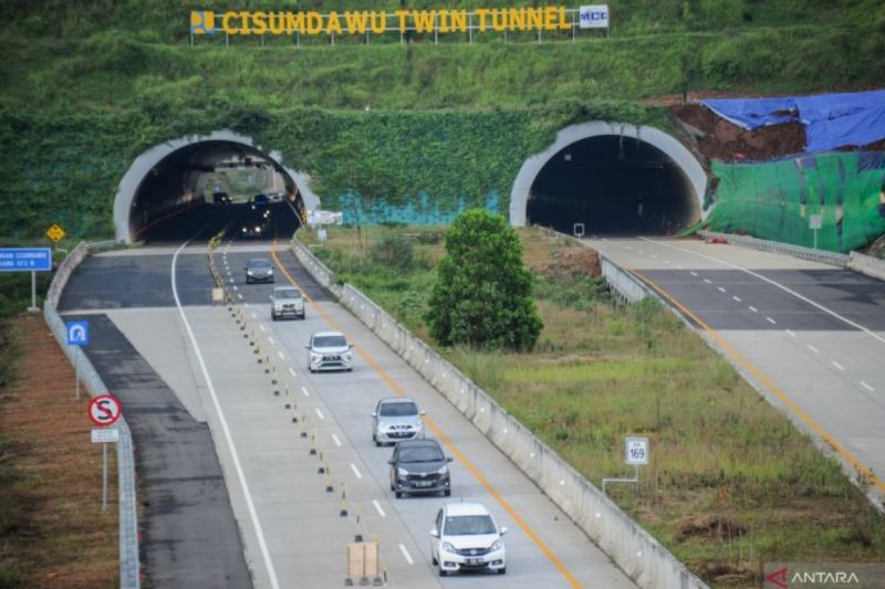 jusuf hamka sebut berencana gratiskan tol cisumdawu saat arus balik