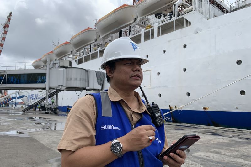 kapal laut masih pilihan transportasi utama masyarakat karena ekonomis