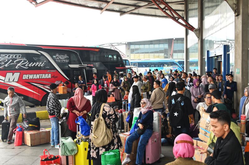 kemenhub jumlah penumpang angkutan bus meningkat signifikan
