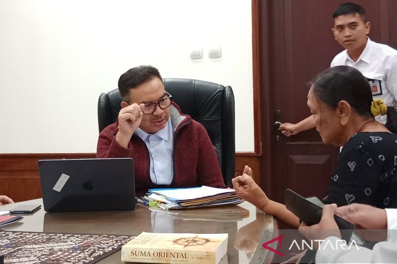 ketika aspirasi mengalir usai subuh di balai kota yogyakarta