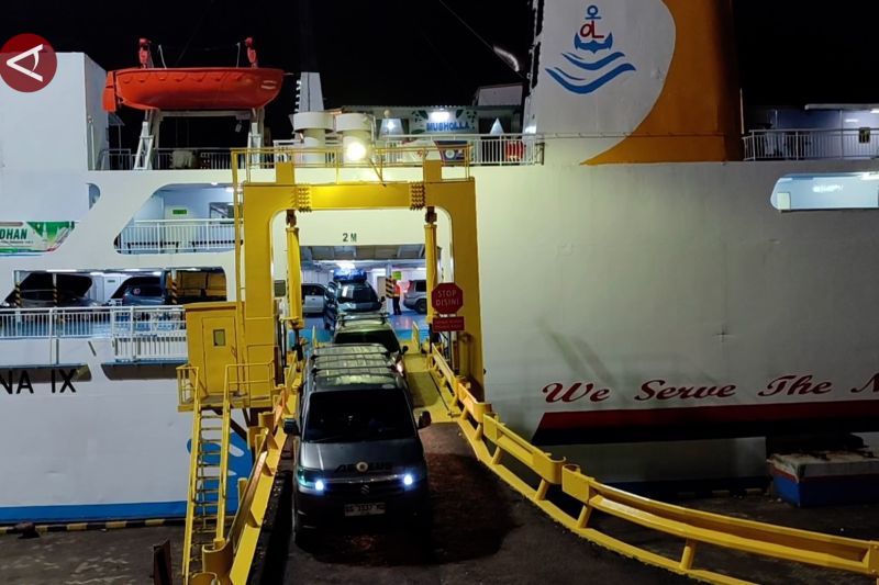 menhub diskon tarif penyeberangan merak mulai berlaku 24 maret