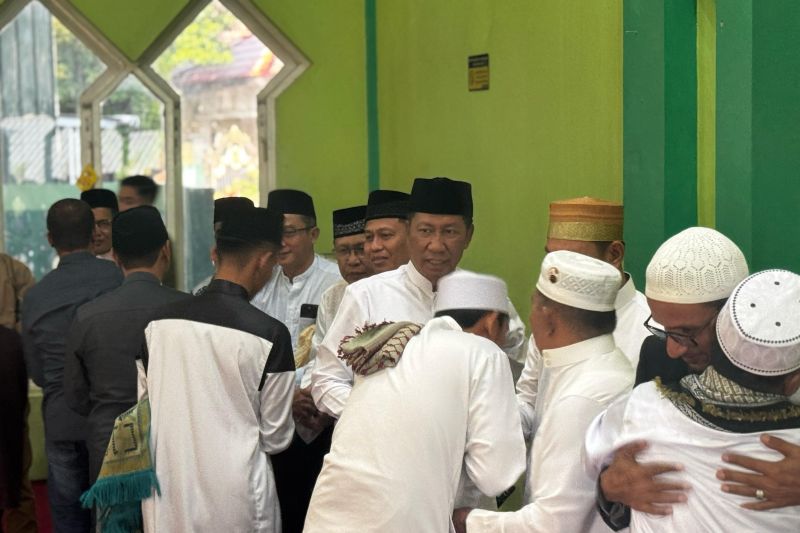 menkum ri ajak masyarakat maknai semangat idul fitri jaga silaturahim