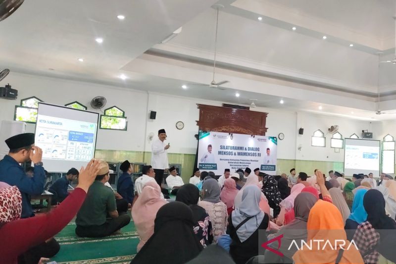 Mensos targetkan keluarga prasejahtera segera tergraduasi dari bansos 1 mensos targetkan keluarga prasejahtera segera tergraduasi dari bansos
