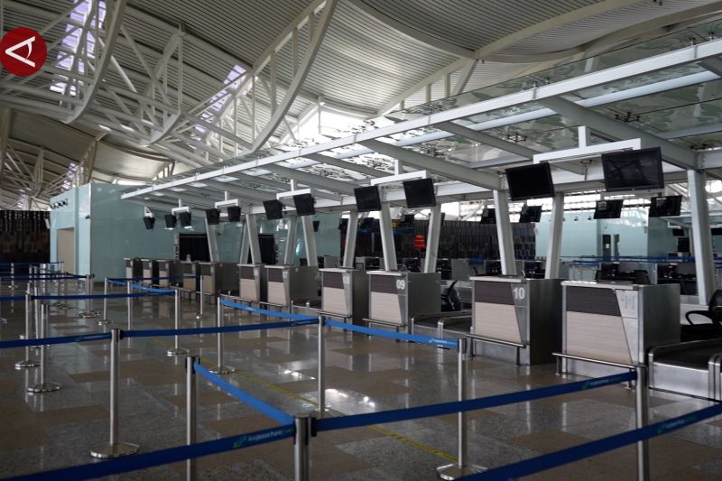 nyepi 19 pesawat hanya parkir di bandara i gusti ngurah rai