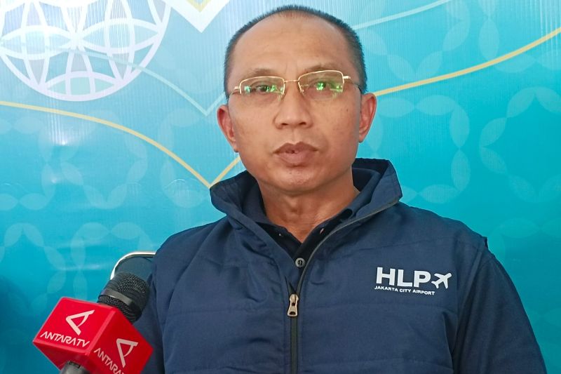 otoritas bandara halim prediksikan h 3 pemudik capai 12 ribu orang