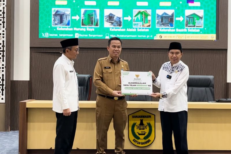 pemko banjarmasin dukung baznas bantu atasi kemiskinan dan stunting