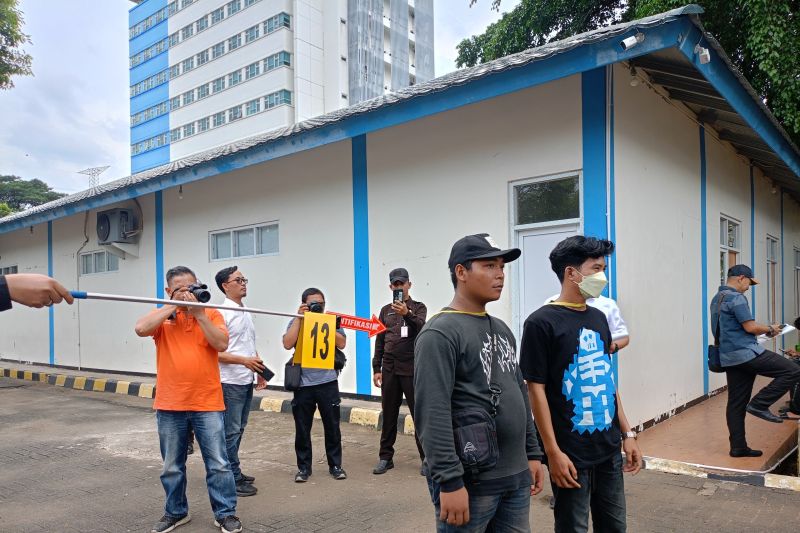 polisi tegaskan prarekonstruksi kasus mahasiswa uki sudah transparan