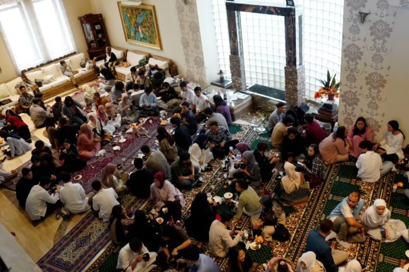 ratusan wni hadiri perayaan idul fitri di rumania