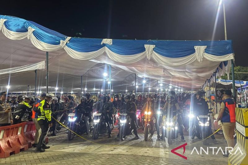 total 12 ribu pemudik diprediksi lintasi pelabuhan ciwandan malam ini