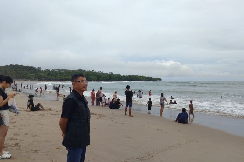 balawista lebak terjunkan 100 relawan pengamanan wisatawan pantai