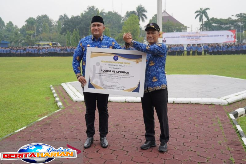 bkn ri beri bupati bogor penghargaan karena cepat lantik pppk cpns