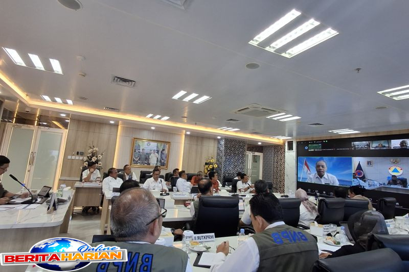 bnpb matangkan rencana aksi penanganan darurat karhutla di riau