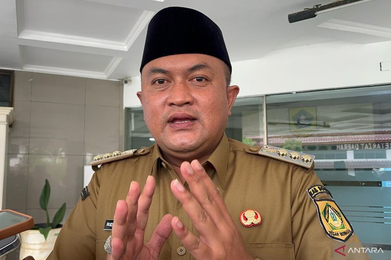 Bupati Bogor tindak Kades Klapanunggal yang minta THR Rp165 juta 1 bupati bogor tindak kades klapanunggal yang minta thr rp165 juta