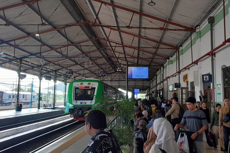 daop 7 catat 13412 penumpang arus balik berangkat pada h4 lebaran