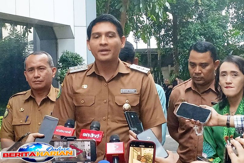 diperiksa 2 jam lucky hakim tetap kerja saat lebaran