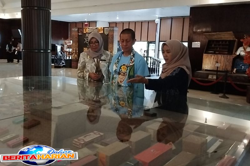 disbudpar kudus mulai berlakukan tiket non tunai di semua objek wisata