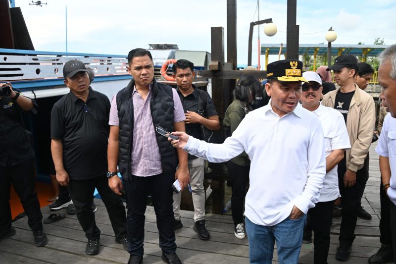 gubernur optimalkan tn tanjung puting tunjang pariwisata kalteng