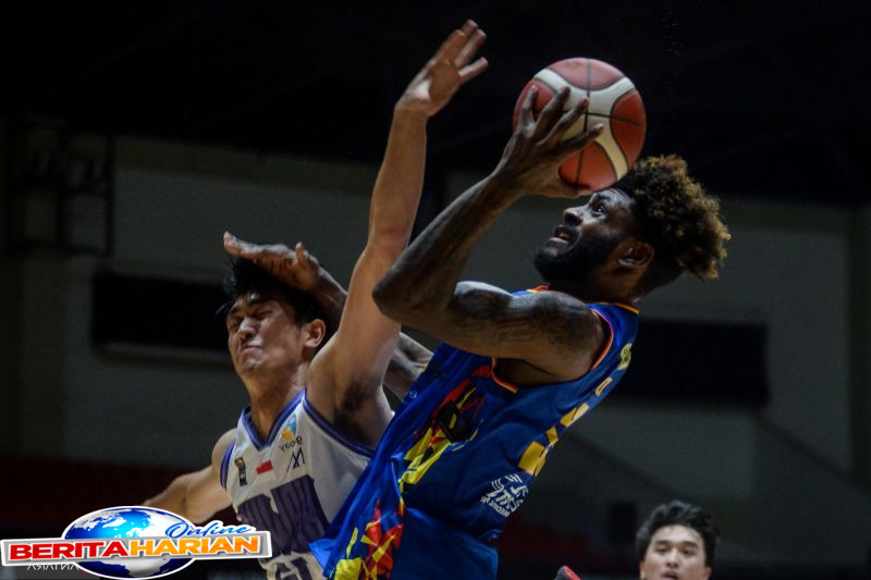 hawks cetak rekor poin saat libas rajawali medan