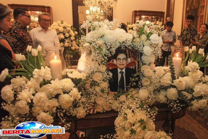 hukum kemarin hotma sitompul wafat hingga 6 kajati dimutasi
