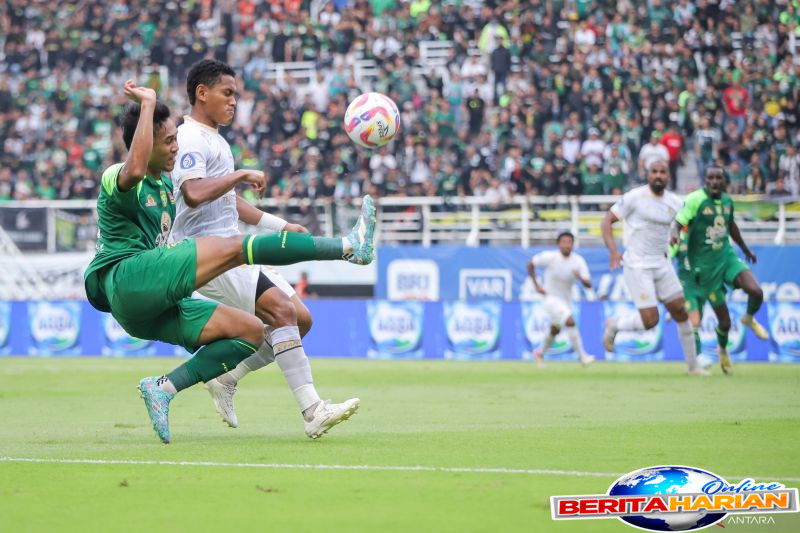jadwal liga 1 indonesia tersajinya derbi jatim persib jamu pss
