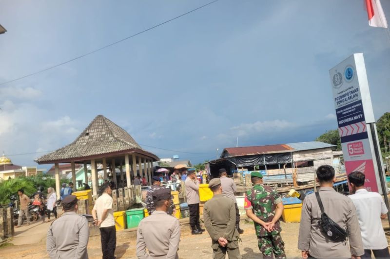 kapolres bangka selatan cek situasi arus balik di pelabuhan