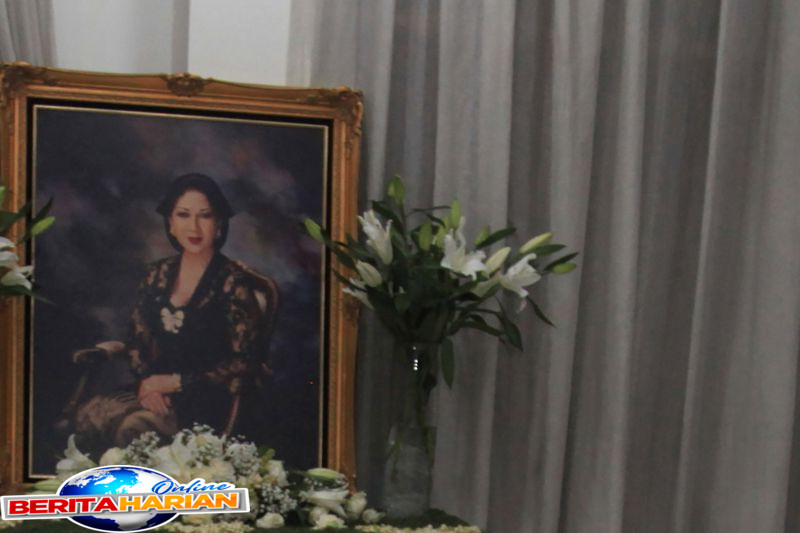 kemarin titiek puspa meninggal para artis berbelasungkawa