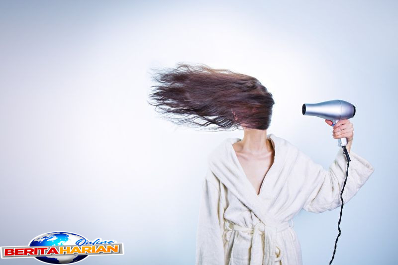 Memahami Berbagai Penyebab Rambut Kering 1 kenali berbagai penyebabnya berikut ini