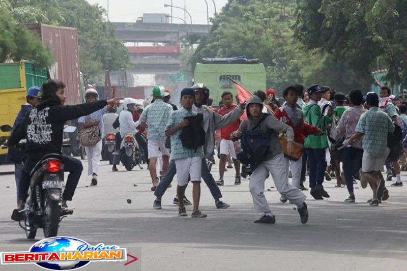 kriminal kemarin remaja tawuran hingga pengendara mabuk tabrakan