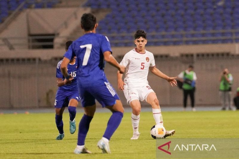 lawan korsel mathew baker main sejak awal untuk timnas u 17