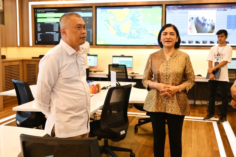 menhub pastikan kesiapan arus balik lebaran di stasiun hingga bandara