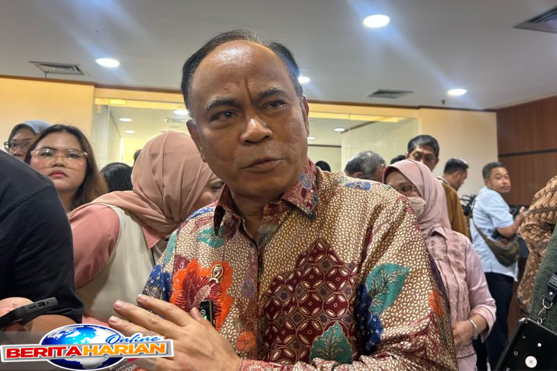 menkop menargetkan 80 ribu koperasi desa selesai akhir juni 2025