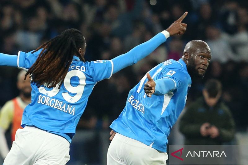 napoli gagal jaga jarak dari inter setelah diimbangi bologna 1 1