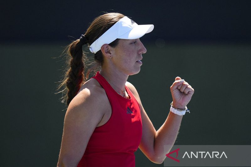 pegula raih gelar pertama lapangan tanah liat di charleston