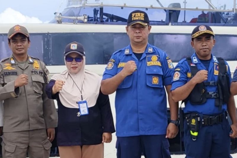 pemkab pulau seribu tempatkan personel gabungan di dermaga