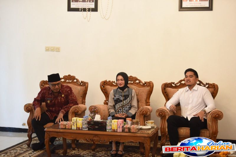 pemkot kediri ralat jabatan kaesang sebagai stafsus wapres