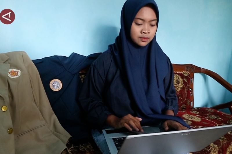 penerima pkh di nganjuk bisa sekolahkan anak hingga s2
