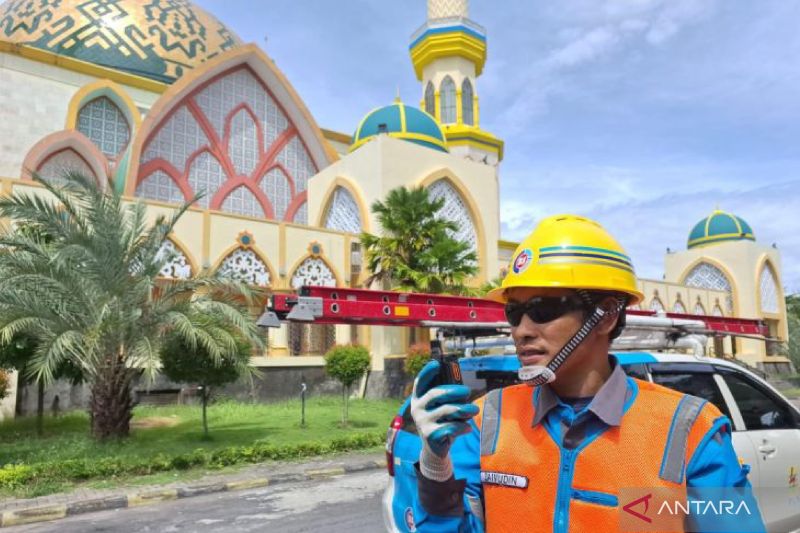 pln ntb pemenuhan listrik saat perayaan idul fitri berjalan lancar